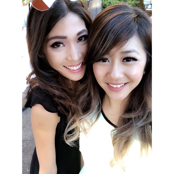 ❤︎ Meet Your Posher ❤︎ - Picture 5 of 9